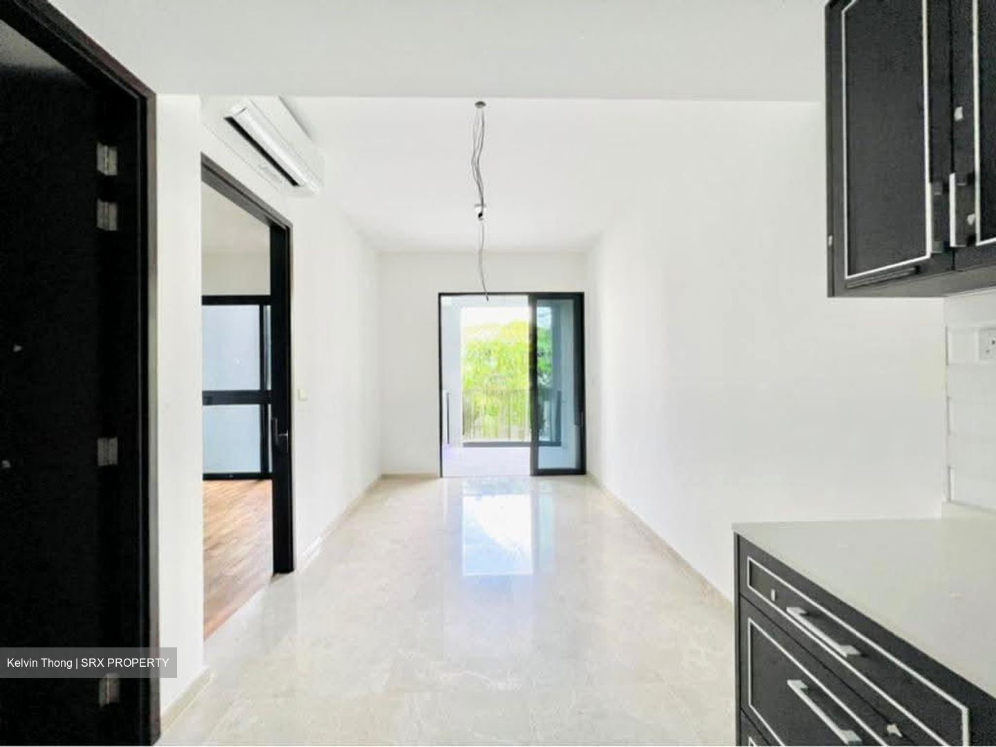 Mayfair Modern (D21), Condominium #637221401
